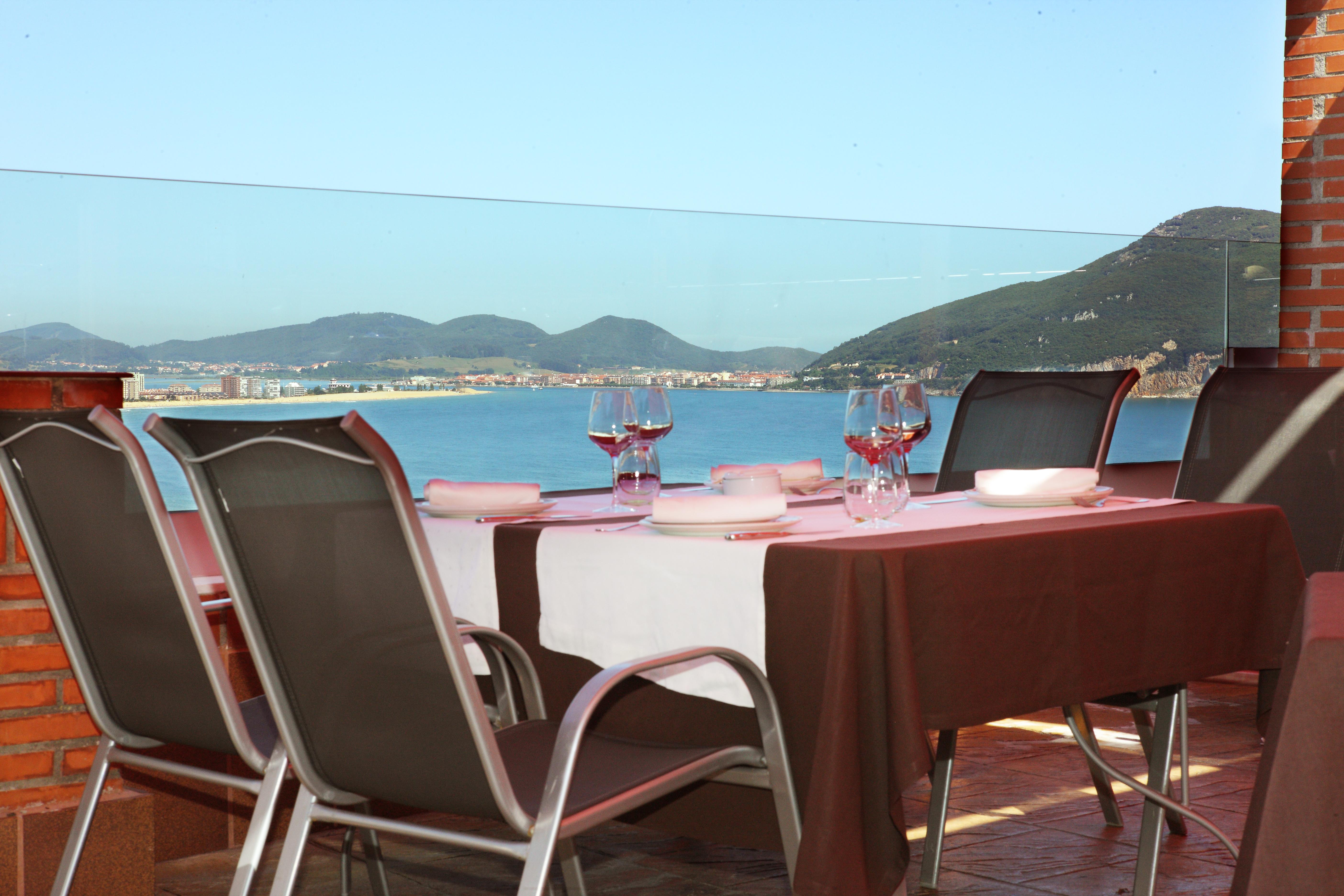 Hotel Restaurante Risco Laredo Dış mekan fotoğraf