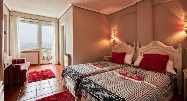Hotel Restaurante Risco Laredo Dış mekan fotoğraf